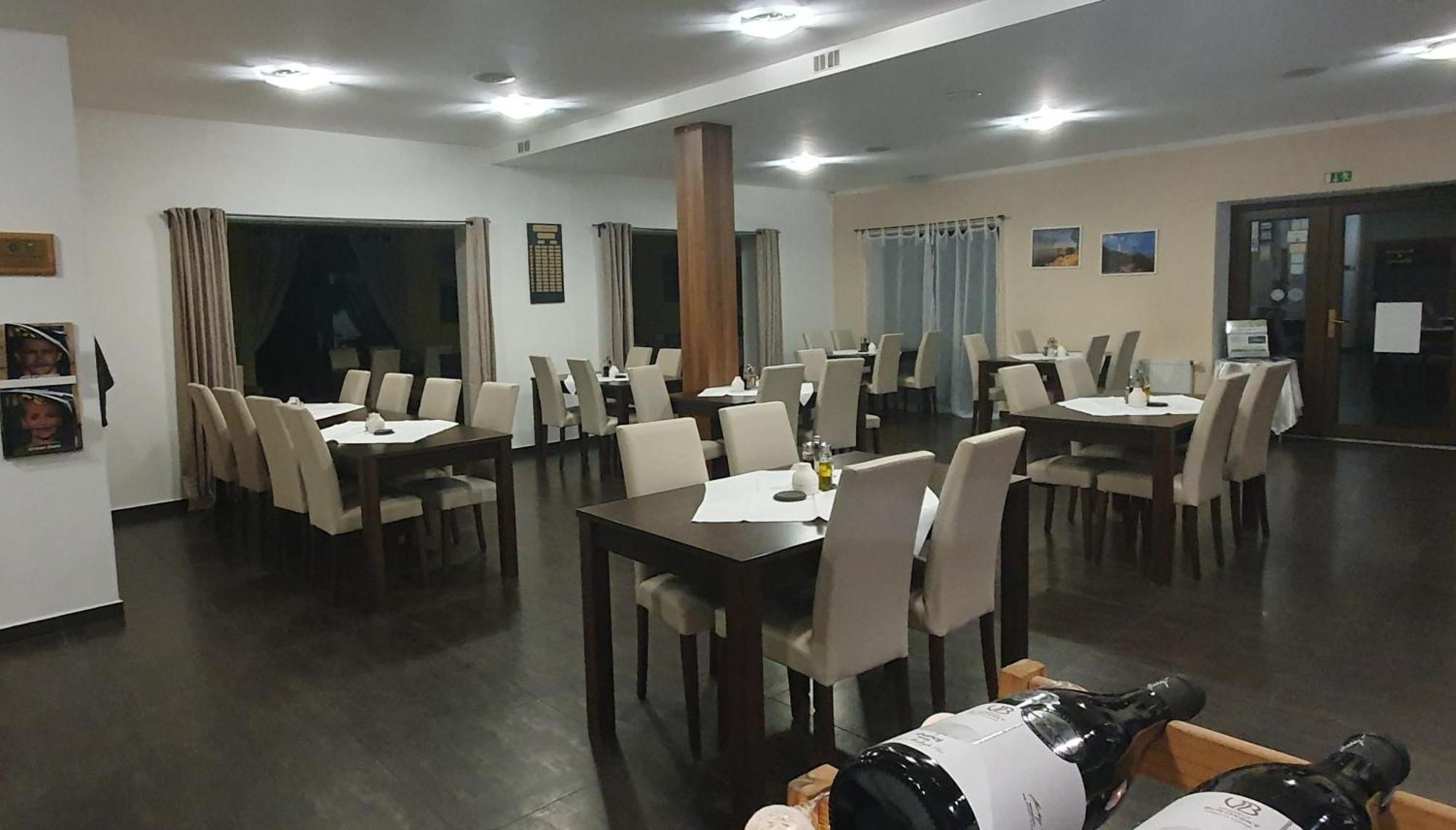 Hotel Golf Bitozeves Exterior photo